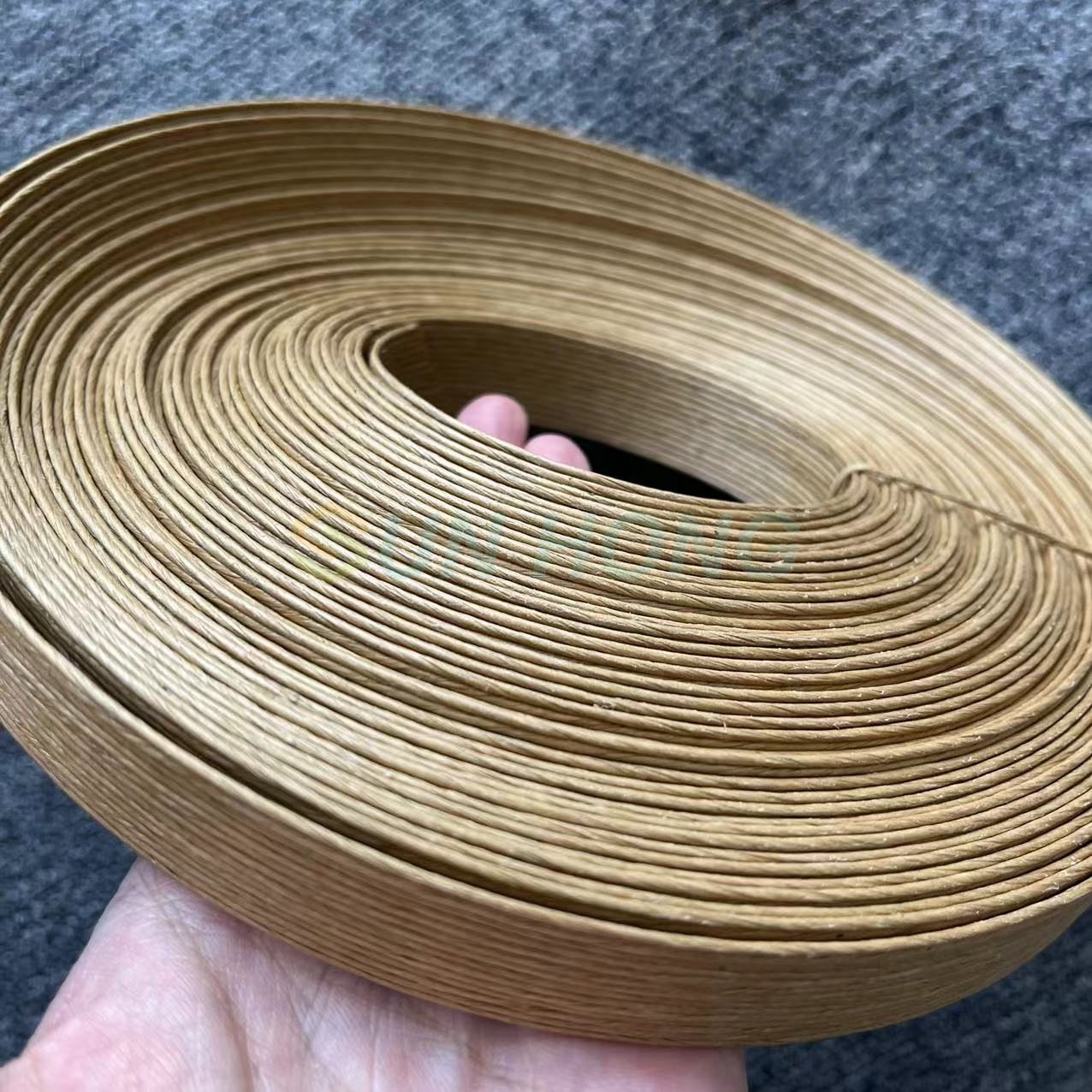 Máquina de papel Reciclante papel girou fita