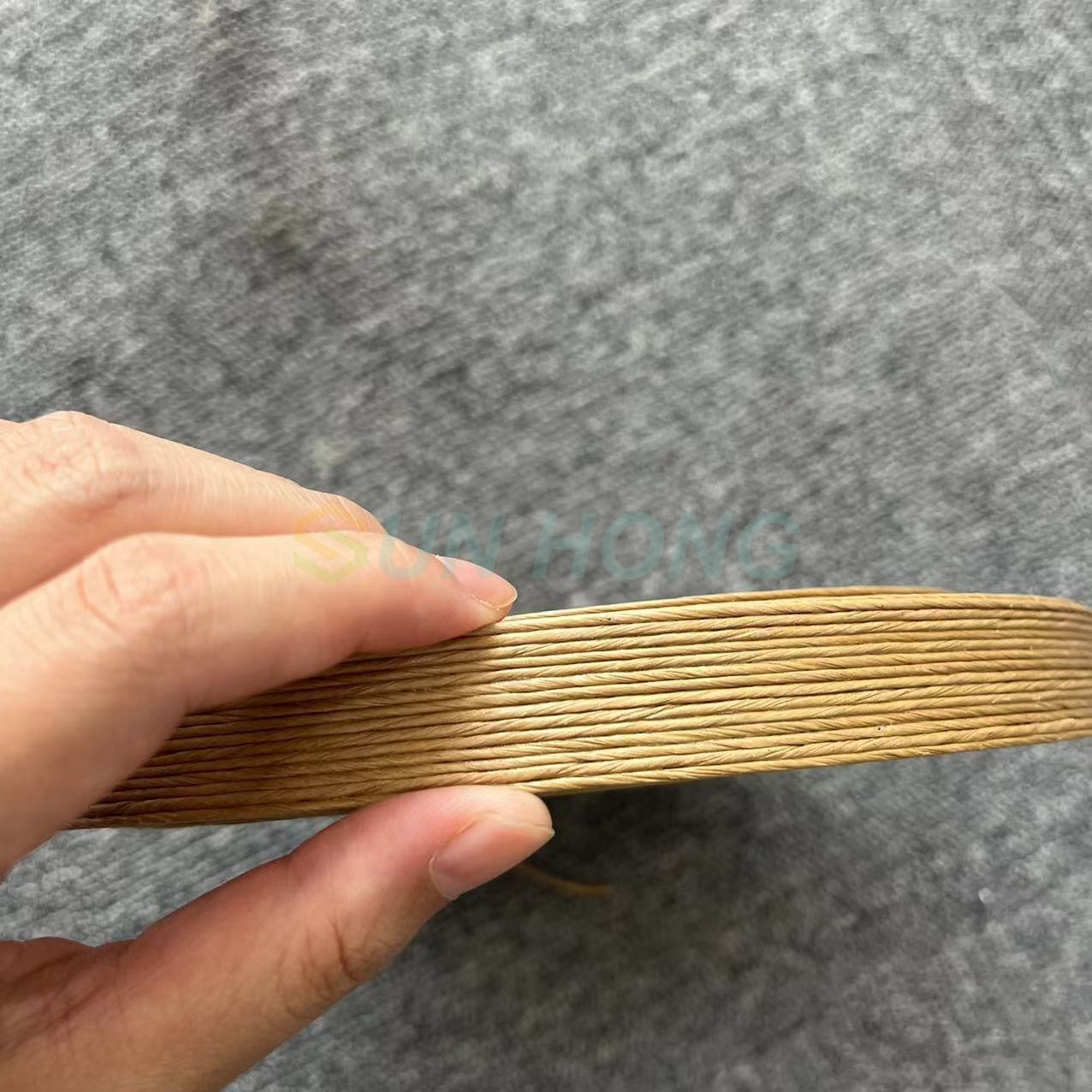Máquina de papel Reciclante papel girou fita