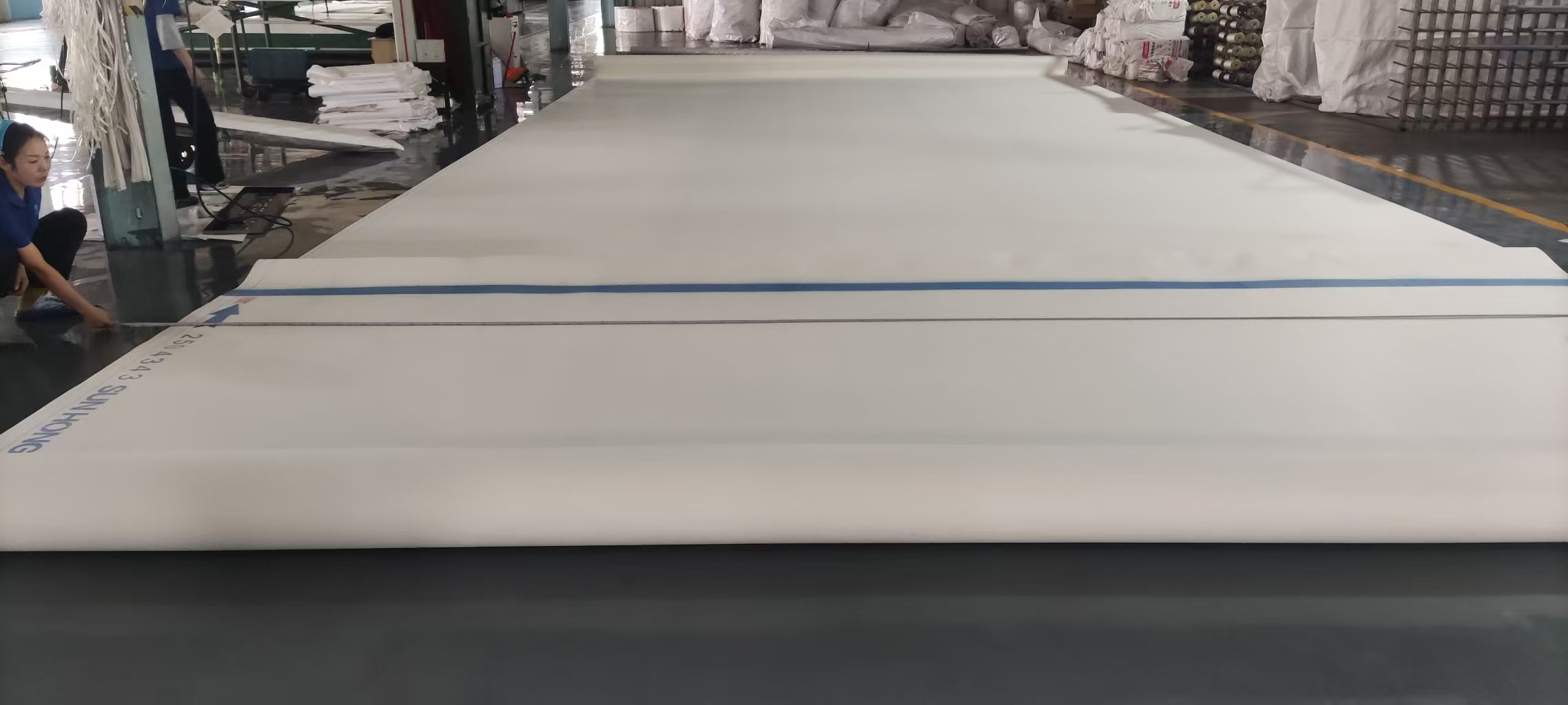 Causas de deformação da linha padrão de feltro prensado