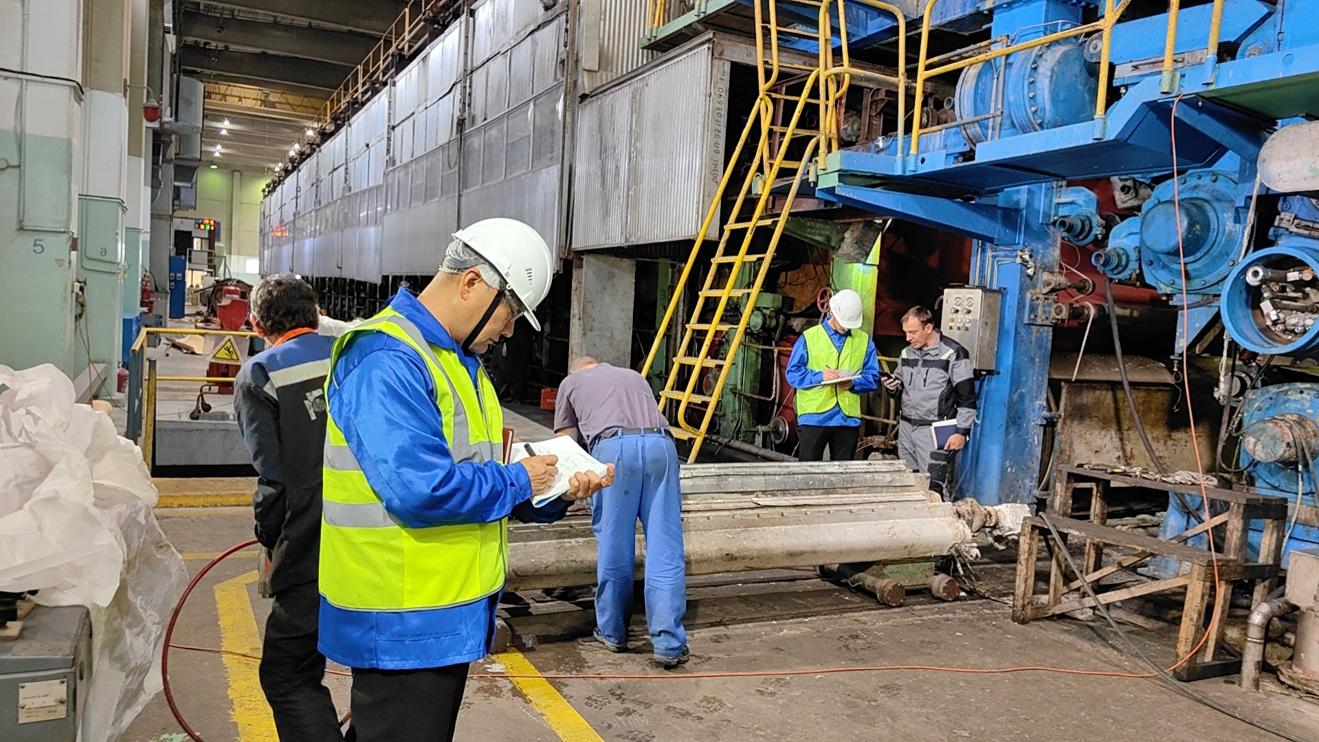 Visite fábrica de clientes