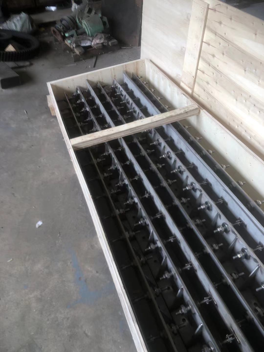 lábio da caixa de entrada