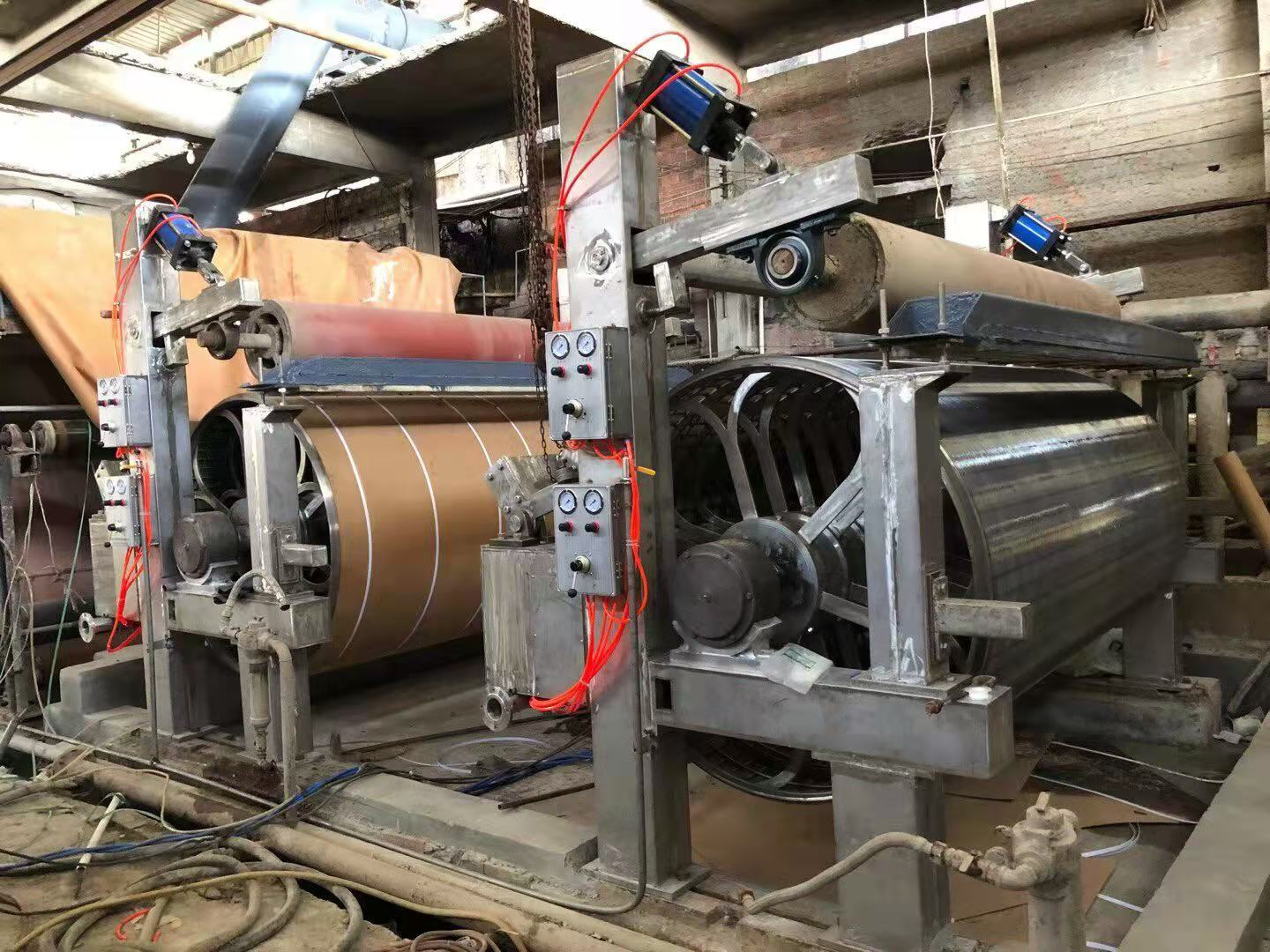 Formador de molde de cilindro para máquina de papel