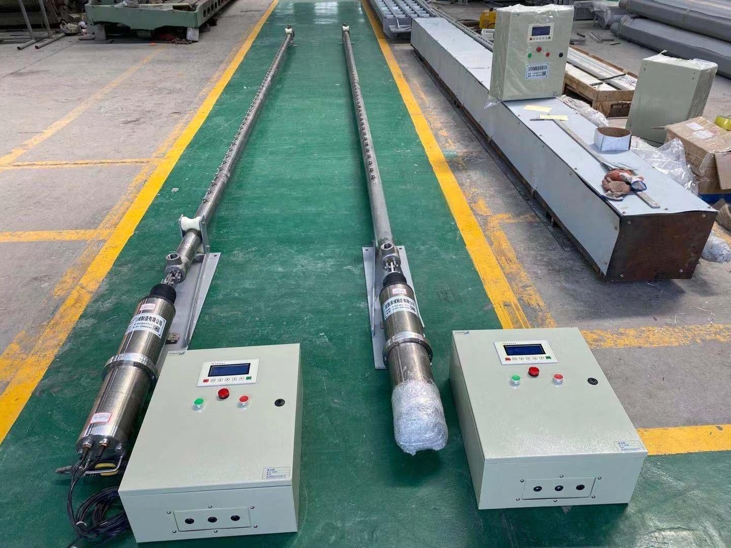 Oscilação do tubo do chuveiro da máquina de papel para limpeza uniforme de tecido